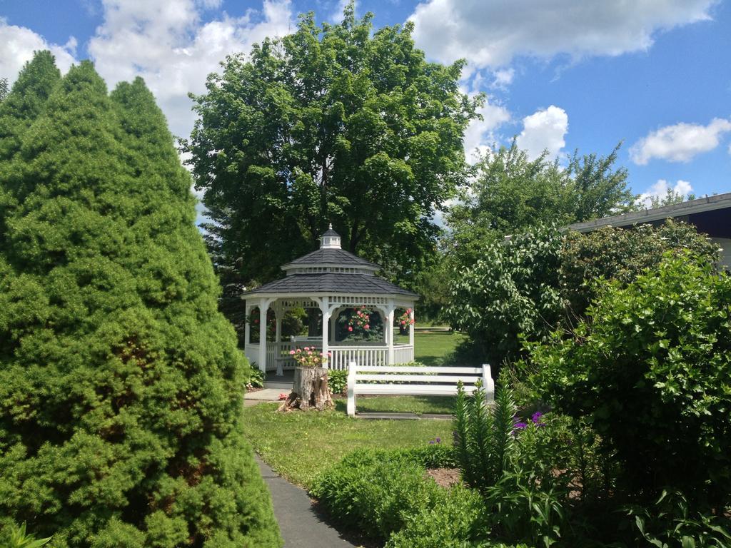 Lukans Farm Resort Hawley Kültér fotó