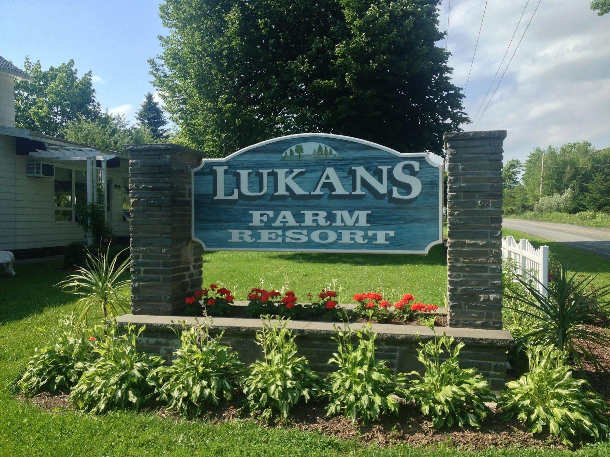 Lukans Farm Resort Hawley Kültér fotó